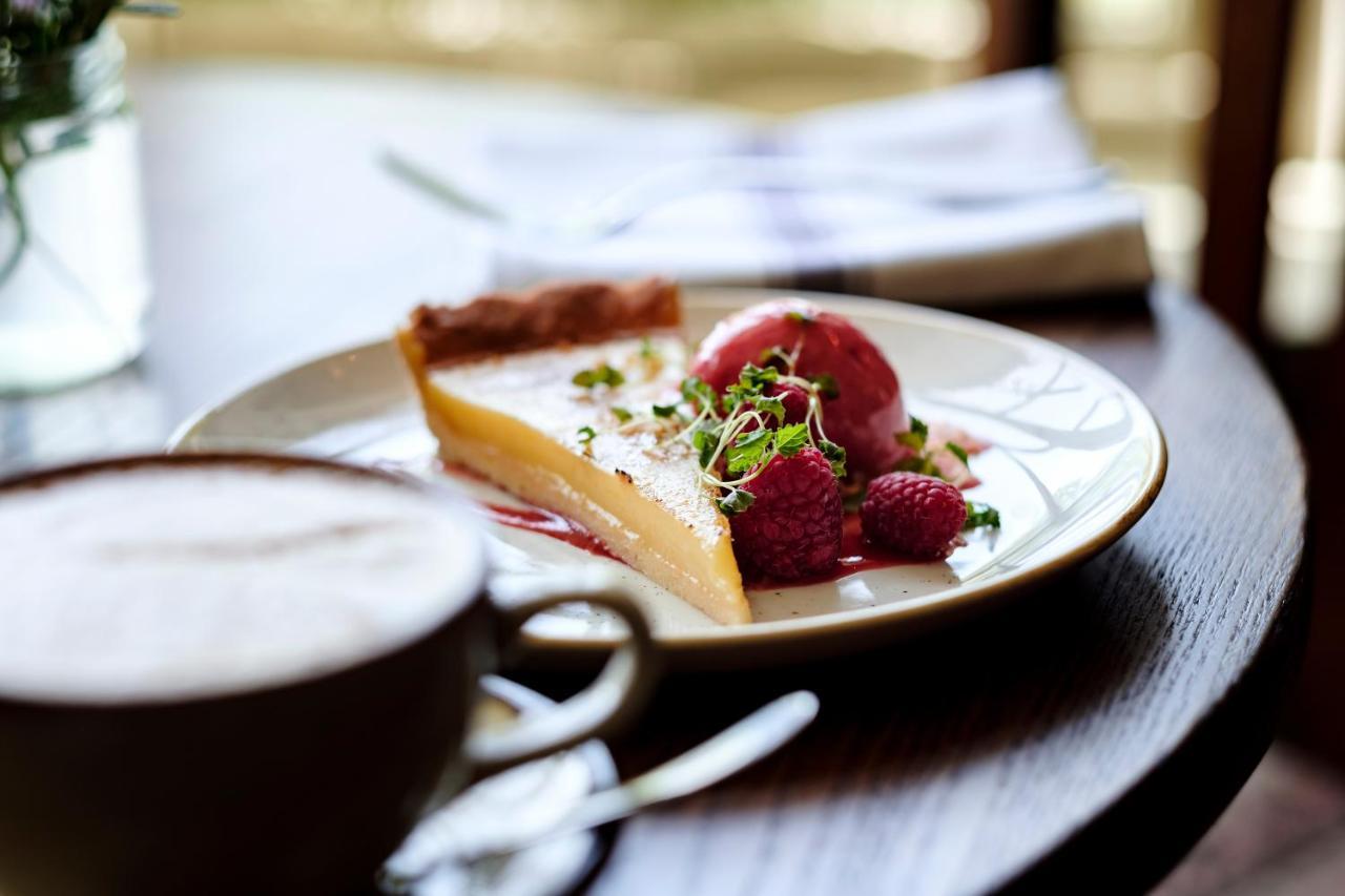 The Bower Inn Bridgwater Zewnętrze zdjęcie A dessert at the restaurant