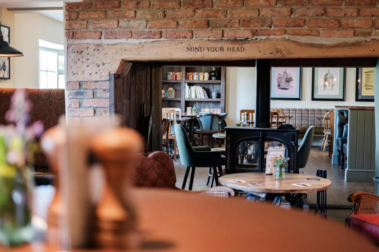 The Bower Inn Bridgwater Zewnętrze zdjęcie The interior of the restaurant