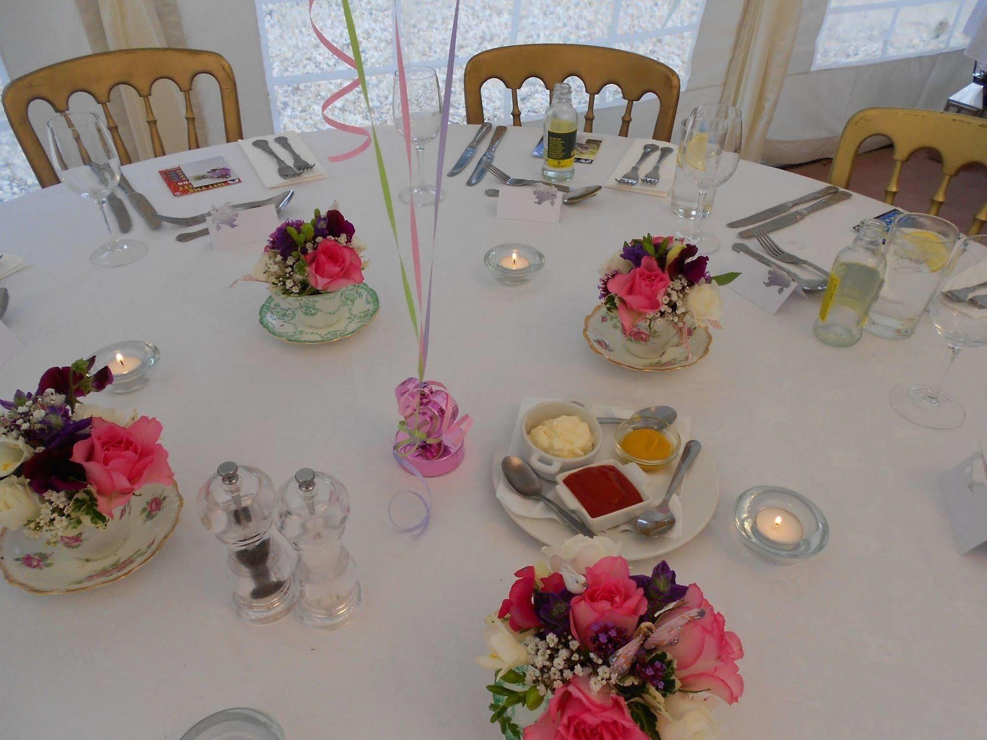 The Bower Inn Bridgwater Zewnętrze zdjęcie A table set for a wedding breakfast